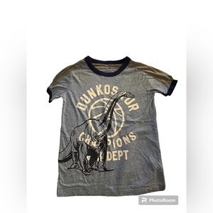 OshKosh Boy’s Dino/Basketball short sleeve tee| Size: 7